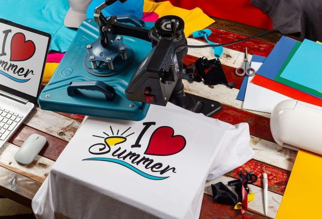 heat-transfer-vinyl-printing-is-one-of-the-t-shirt-printing-options-for-a-t-shirt-business